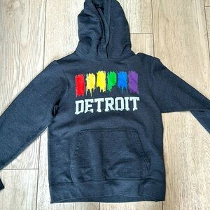 Detroit Hoodie, size small